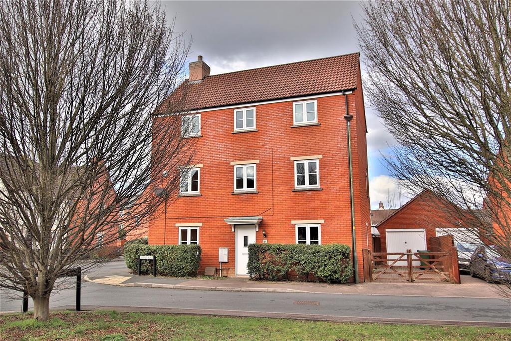 Falcon Road, Walton Cardiff, Tewkesbury 4 bed detached house £423,000