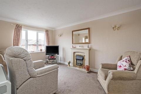2 bedroom apartment for sale - Shelly Crescent, Monkspath, Solihull