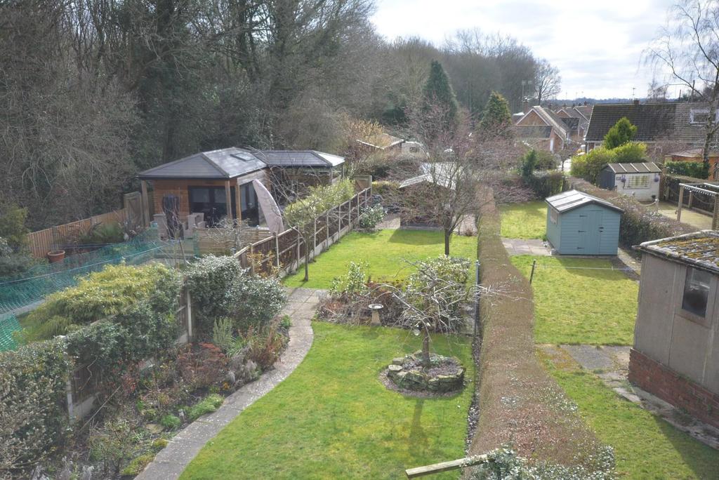 Ashover Road, Old Tupton... 3 bed semidetached house £240,000