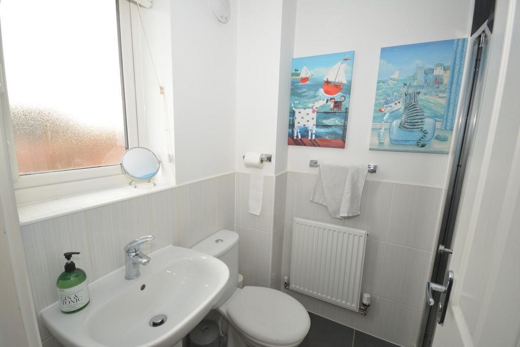 EN SUITE.jpg
