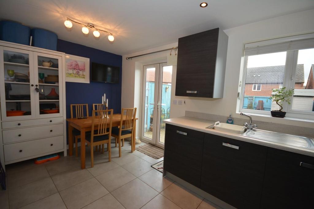 KITCH VIEW 2.jpg