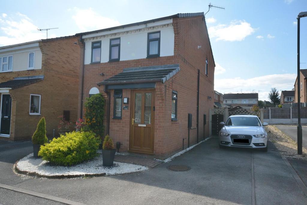 Lilac Street, Hollingwood, Chesterfield, S43 2JB 3 bed detached house