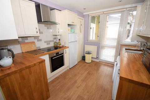 2 bedroom flat for sale, Brynfield Court, Langland, Swansea