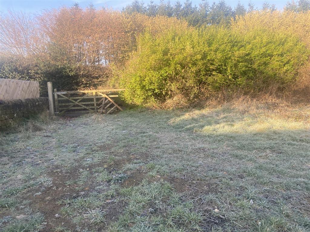 Land off Hackney Lane, Barlow, Dronfield Land £40,000