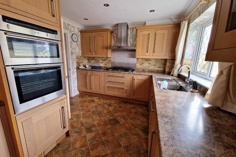 7 Cribbwr Square, Kenfig Hill, Bridgend, CF33 6NB