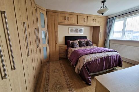 7 Cribbwr Square, Kenfig Hill, Bridgend, CF33 6NB