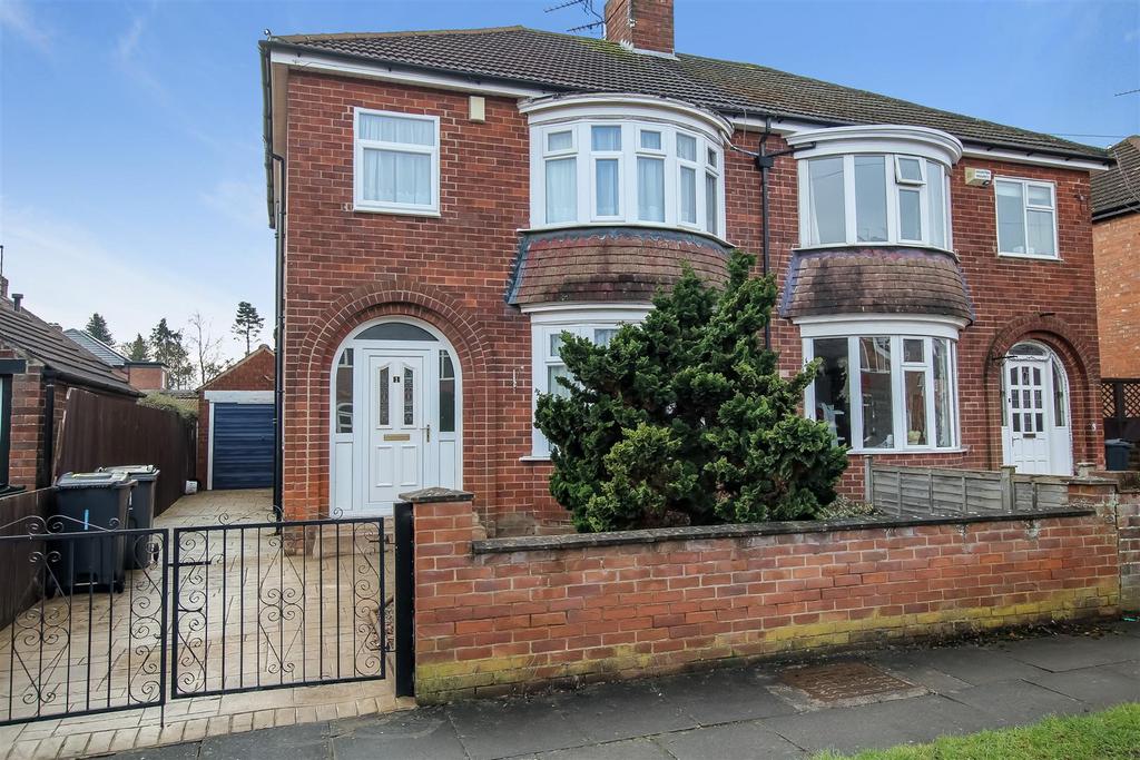 Breck Road, Darlington 3 bed semidetached house for sale £235,000