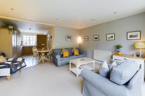 6 Pearsons Yard, Swinton, Malton, YO17 6TF