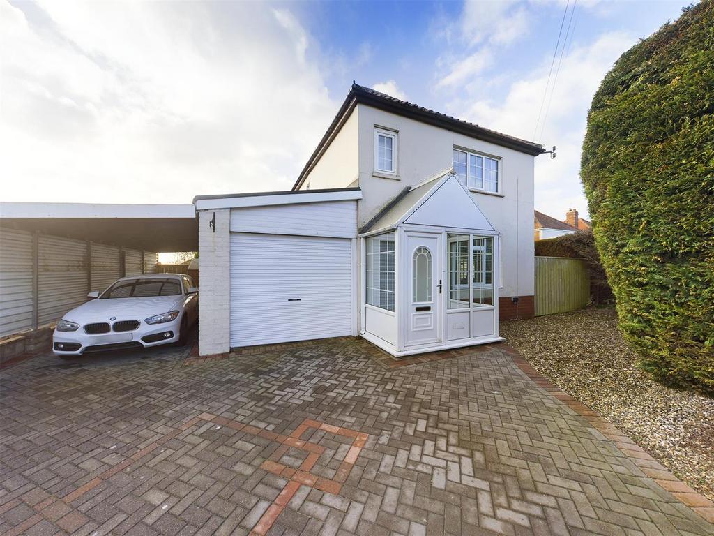 Marton Road, Bridlington 2 bed detached house for sale £225,000