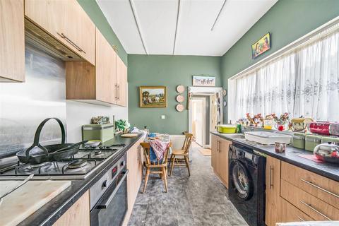 5 bedroom block of apartments for sale, Wellington Road, Bridlington