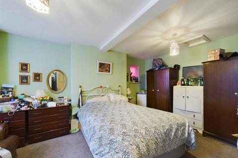 5 bedroom block of apartments for sale, Wellington Road, Bridlington