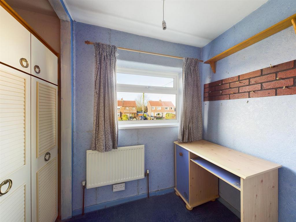 Bedroom: