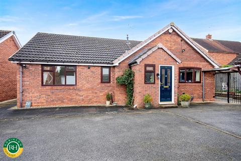 21 Airedale Avenue, Tickhill, Doncaster, DN11 9UH