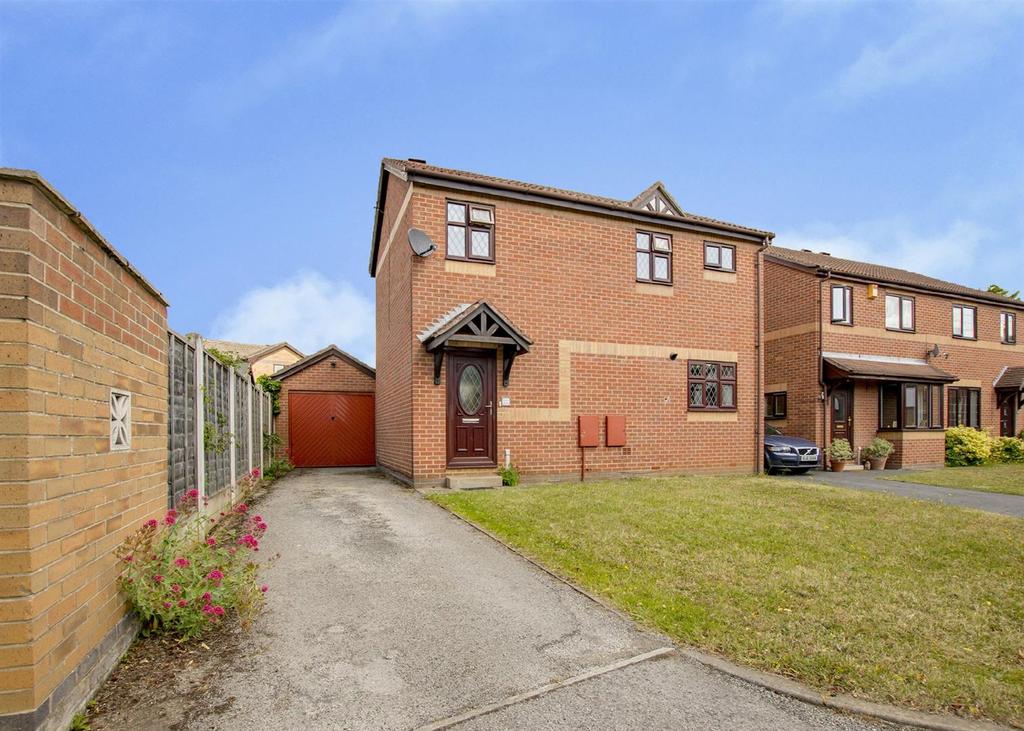 Langdale Drive, Tickhill 2 bed detached house for sale £215,000