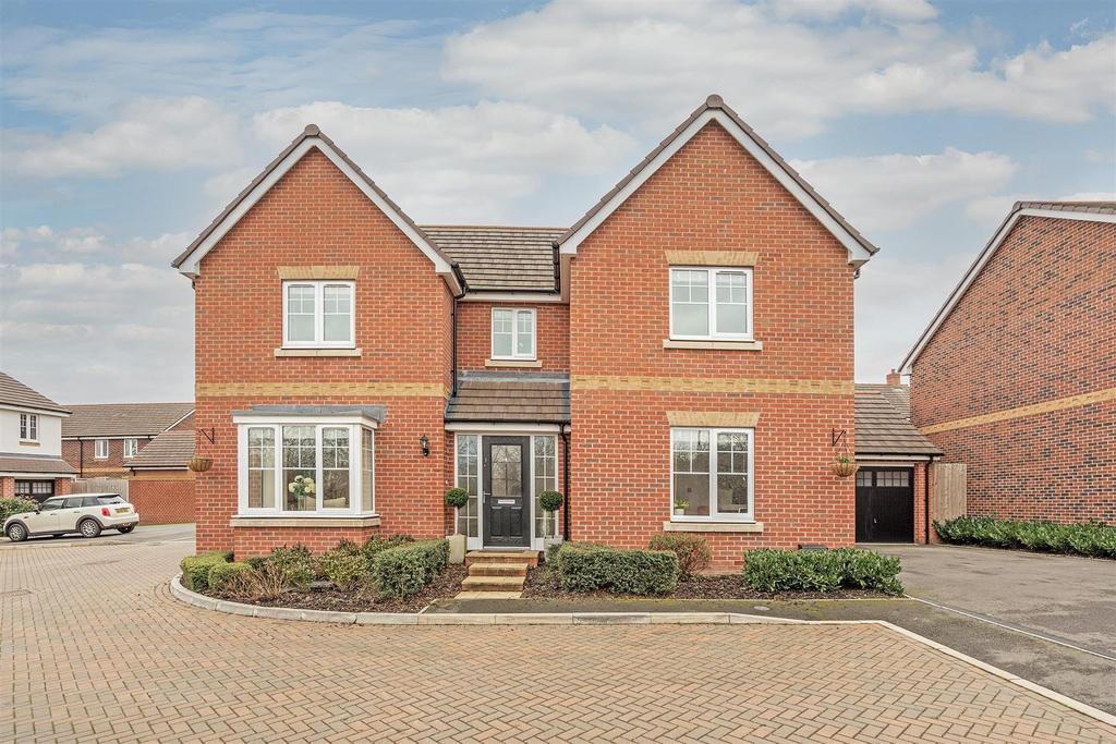 Cooper Drive, Knowle 4 bed detached house £800,000