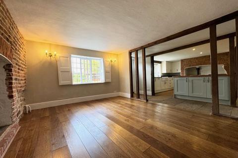 6 bedroom detached house to rent, Amber Lane, Chart Sutton, Maidstone