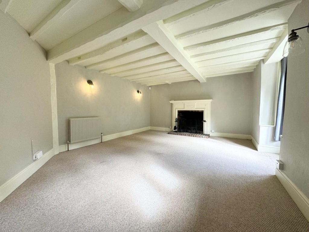 Main lounge.jpg