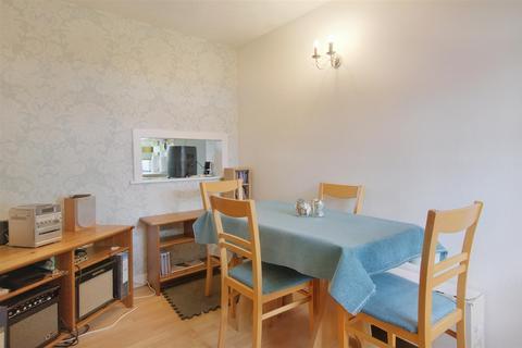 8 Ascot Place, Ilkeston, DE7 4GB