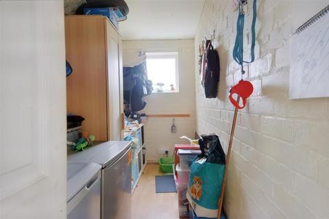 8 Ascot Place, Ilkeston, DE7 4GB
