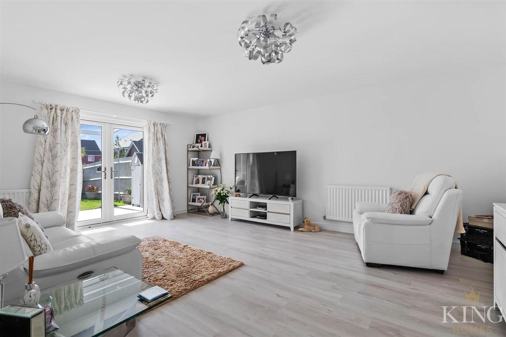 Valor Drive, BidfordOnAvon 2 bed detached bungalow £425,000