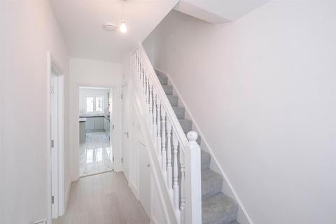 97 Harold Road, Chingford, London, E4 9ST