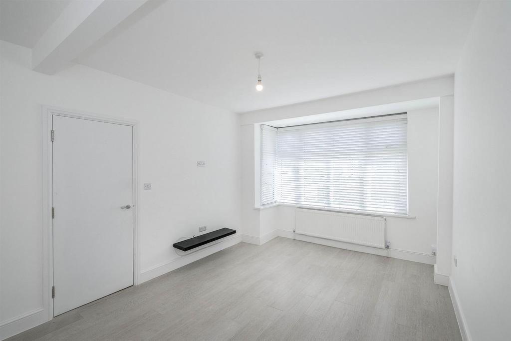 97 Harold Road-37 resized.jpg