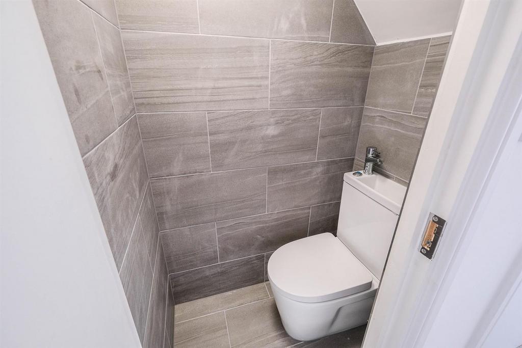 97 Harold Road-34-2 resized.jpg