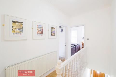 44 Wetherden Street, London, E17 8EJ
