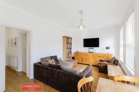 44 Wetherden Street, London, E17 8EJ
