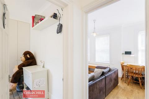 44 Wetherden Street, London, E17 8EJ