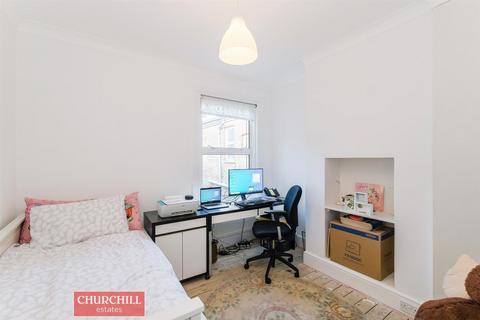 44 Wetherden Street, London, E17 8EJ