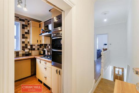 44 Wetherden Street, London, E17 8EJ