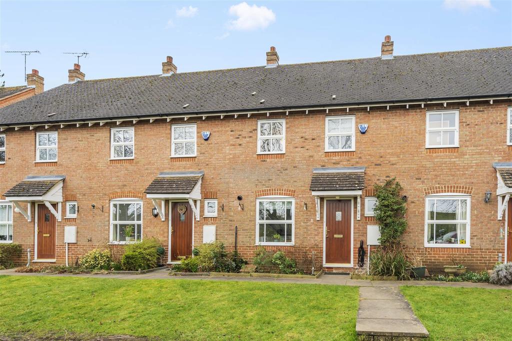 Chestnut Avenue, Bromham, Bedford 4 bed terraced house £395,000