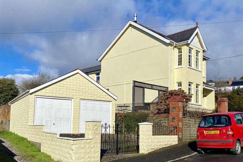 4 bedroom terraced house for sale - St. Mary Street, Bedwas, Caerphilly