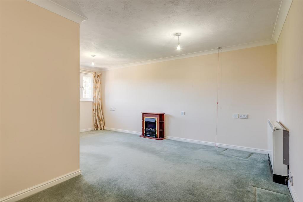 Manchester Road, Crosspool, Sheffield 1 bed retirement property for