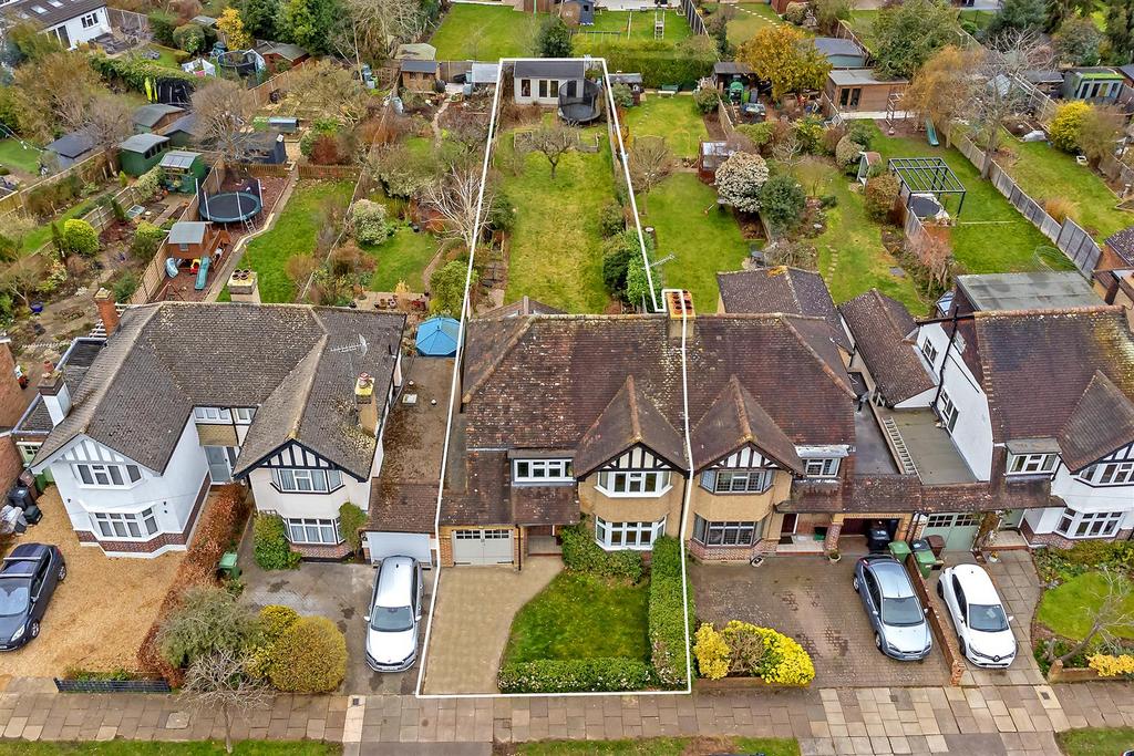 9 Woodland Drive-1.jpg