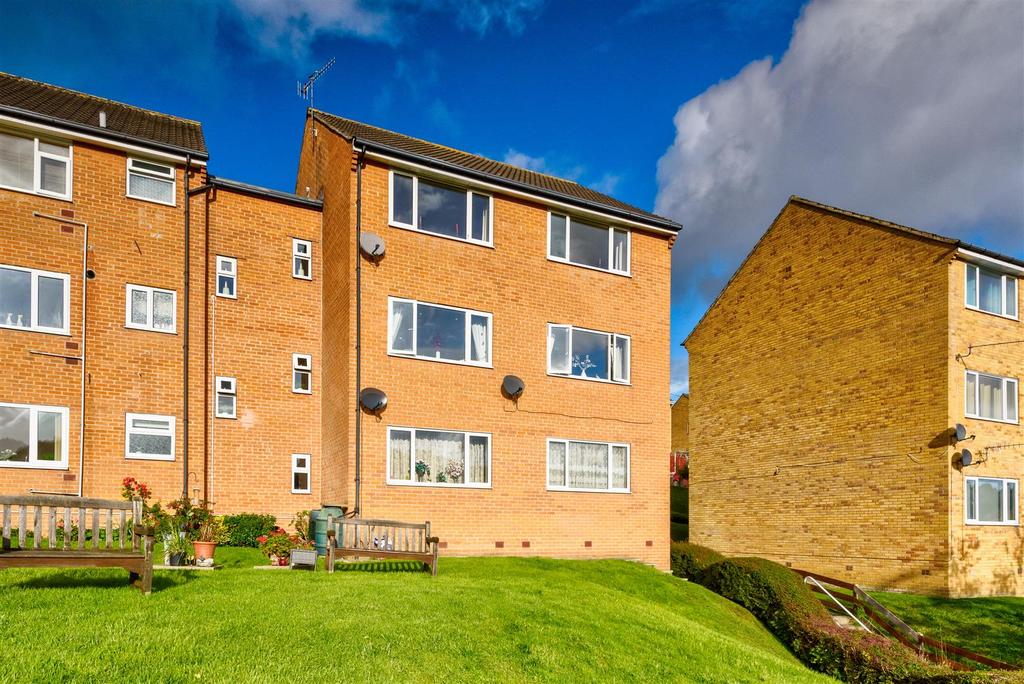 Laxey Road, Stannington, Sheffield 2 bed flat £139,950