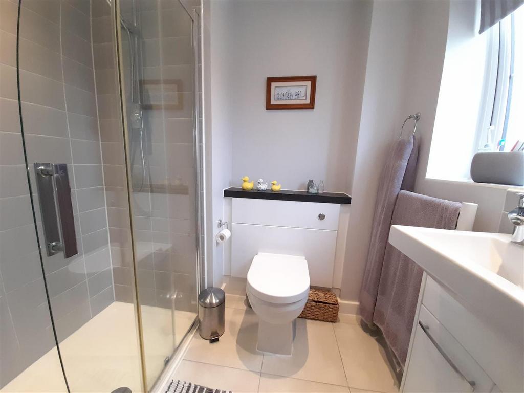 Ensuite Shower Room