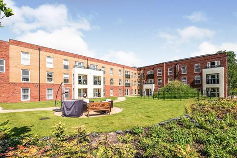 2 bedroom apartment for sale - Humphrey Court, The Oval, Stafford, Staffordshire, ST17 4SD