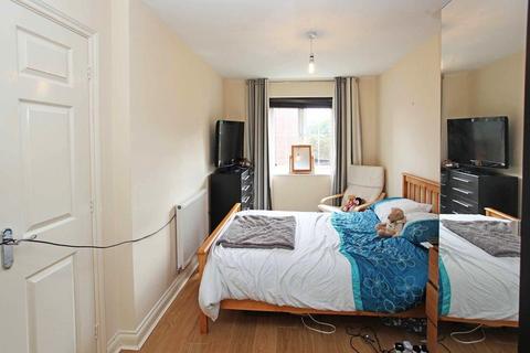 37 Dukes View, Donnington, Telford, TF2 8DW