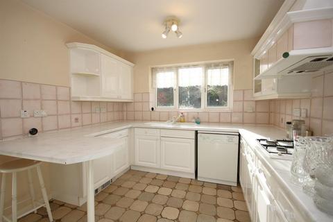 59 Lipizzaner Fields, Whiteley, Fareham, PO15 7BH