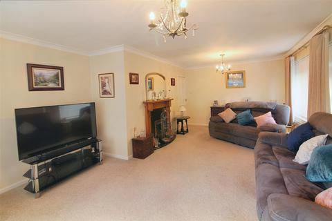 4 bedroom detached house for sale - Rockwood Rise, Denby Dale, Huddersfield, HD8 8SN