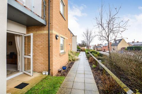 2 bedroom apartment for sale - Wardington Court, Welford Road, Northampton