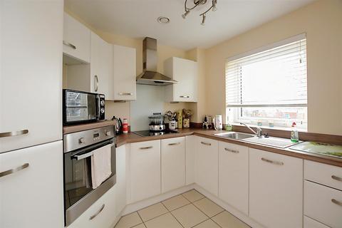 2 bedroom apartment for sale - Wardington Court, Welford Road, Northampton