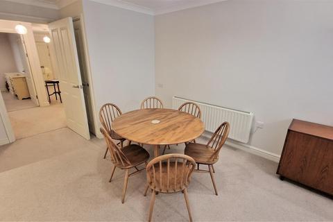 2 bedroom retirement property for sale, Malmesbury Road, Chippenham