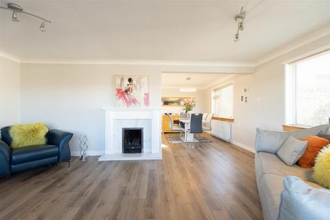 4 Anderson Drive, Perth, PH1 1JZ