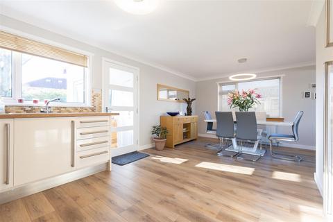 4 Anderson Drive, Perth, PH1 1JZ