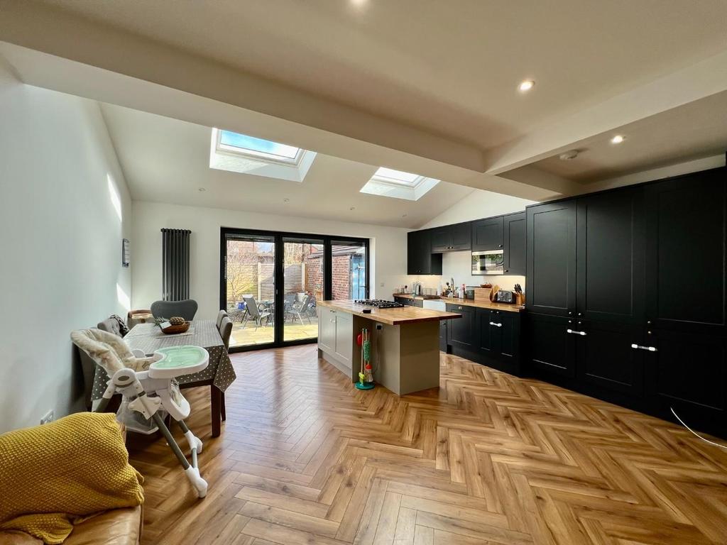 Great Stone Road, Firswood 3 bed semidetached house £465,000
