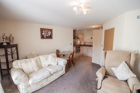 2 bedroom apartment for sale - Cannock Road, Heath Hayes, Cannock