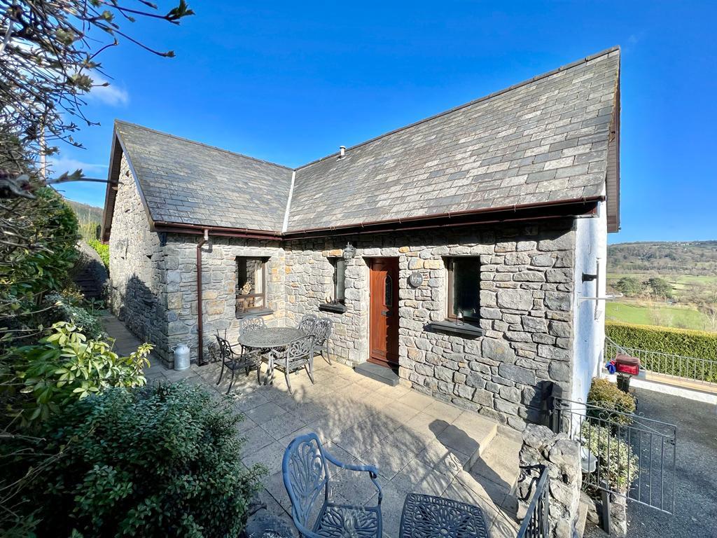Jubilee Road, Trefriw 5 bed detached house for sale £415,000